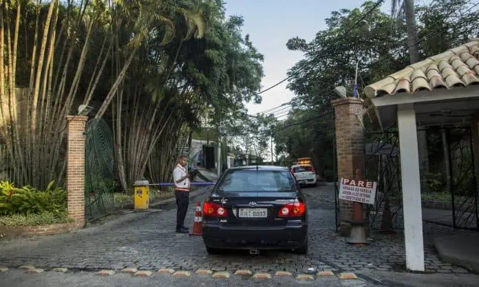 Cobrança de condomínios em ruas fechadas e vilas poderá ser proibida