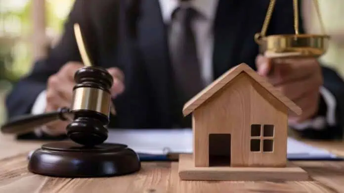 Corretor de imóveis não tem reconhecido vínculo empregatício com imobiliária