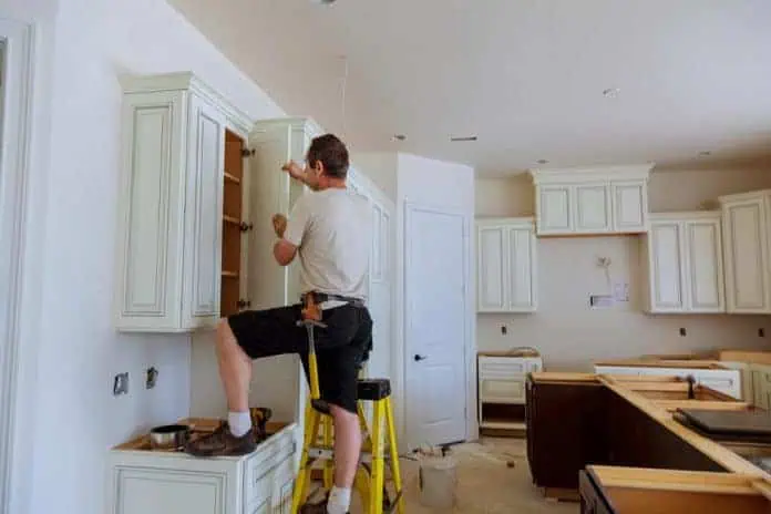 5 tipos de reparos que você pode fazer em casa sem ajuda profissional