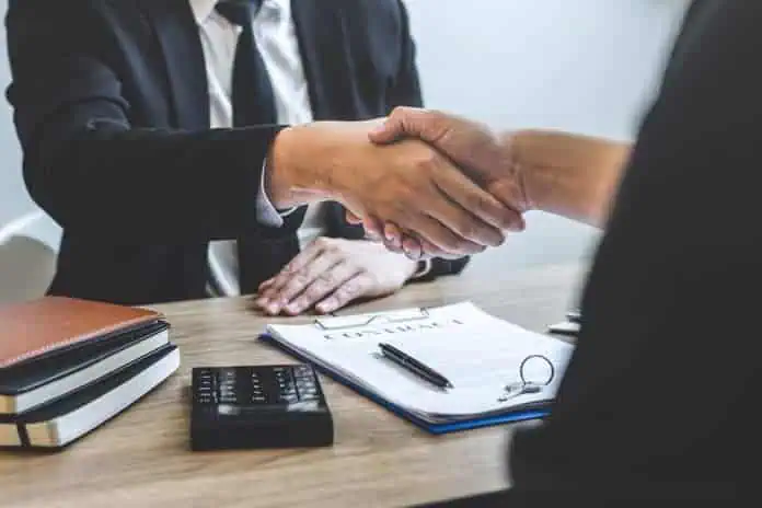 Investir em imóveis para alugar ainda vale a pena?